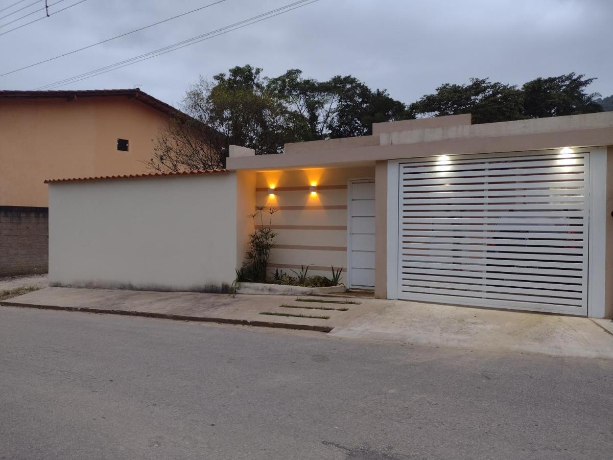 הוילה Casa Proxima A Praias E Cachoeiras De פאראטי מראה חיצוני תמונה